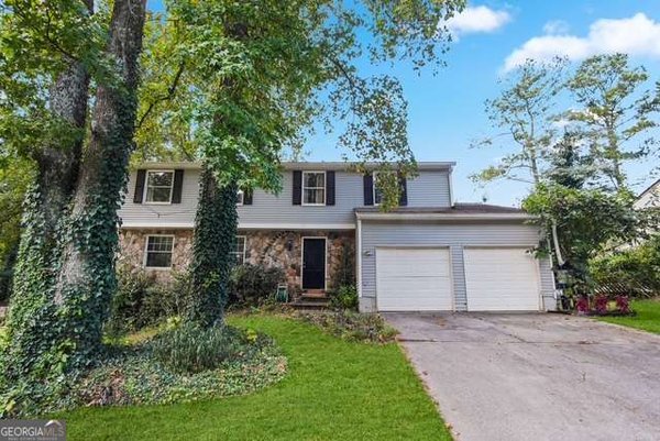 1014 BROCKDELL Court Norcross