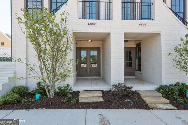 main picture of 6807 Encore Boulevard, Sandy Springs