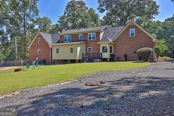 3765 Cannonwolde Drive Snellville