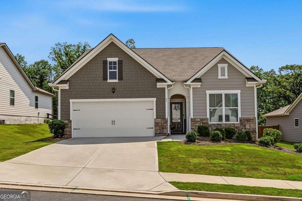 61 Majestic Oak Circle, Dallas