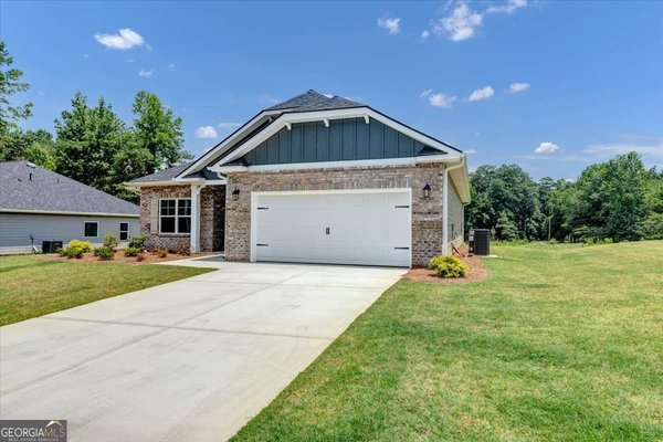 325 Angela Avenue Bowdon