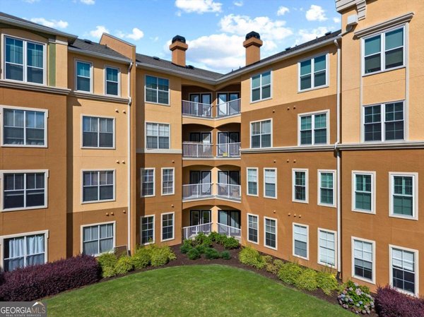 10 Perimeter Summit Boulevard NE Atlanta