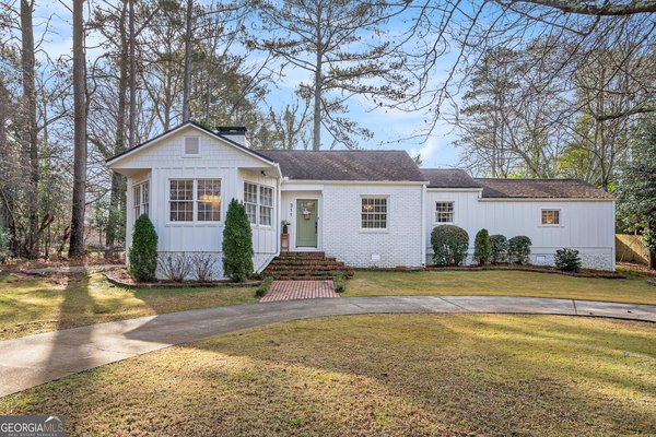 311 Burke Circle, McDonough