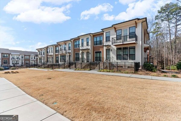 445 Olmstead Way, Alpharetta
