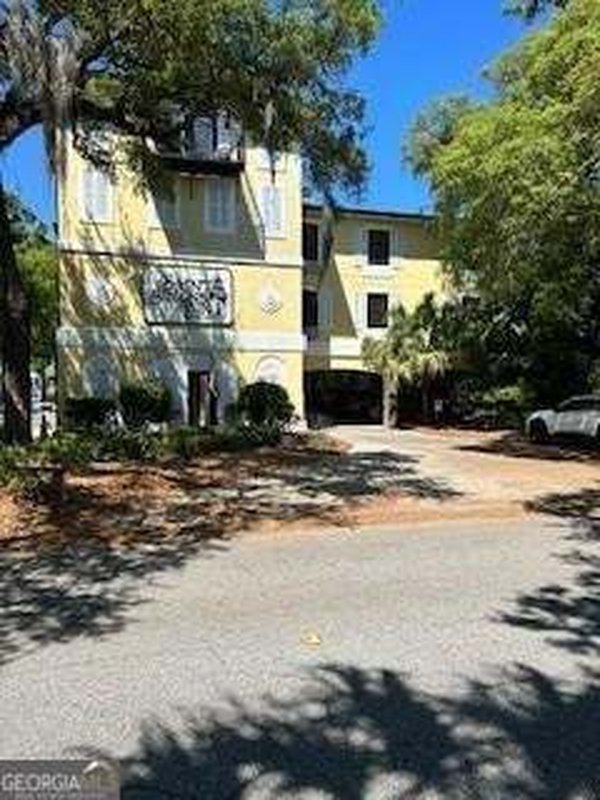 609 Beachview Drive St. Simons