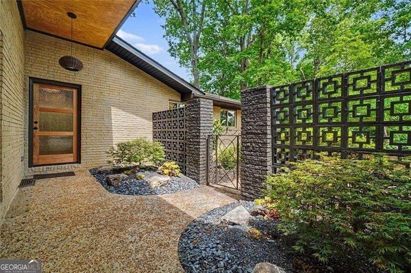 2700 Hawaii Court Decatur
