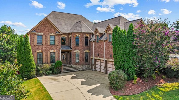 2650 Moon Chase Lane, Buford