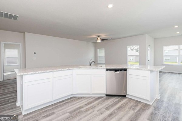387 Sand Dune Way Conyers