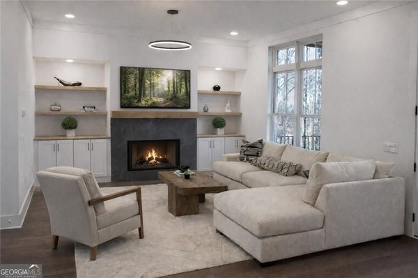 531 main Street Alpharetta