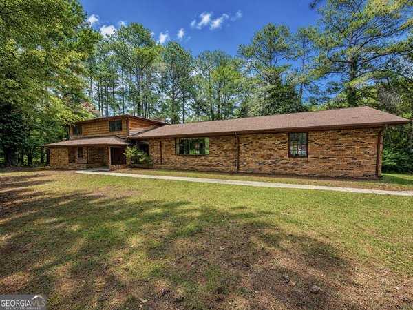 2286 Dawnville Beaverdale Road, Dalton