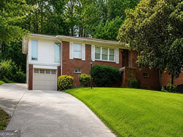 2732 Oldknow Drive, Atlanta