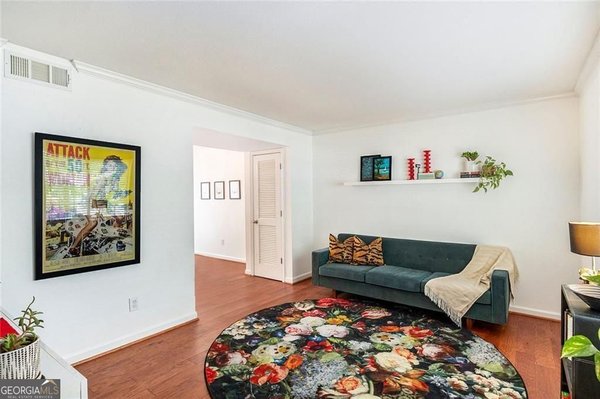 6940 Roswell Road Atlanta