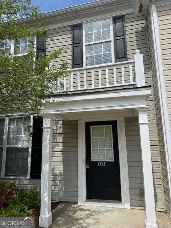 1713 Stanwood Drive Kennesaw