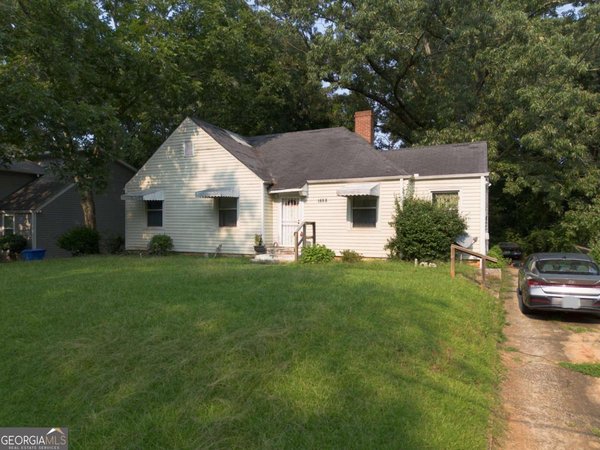 1558 Belmont Avenue Atlanta