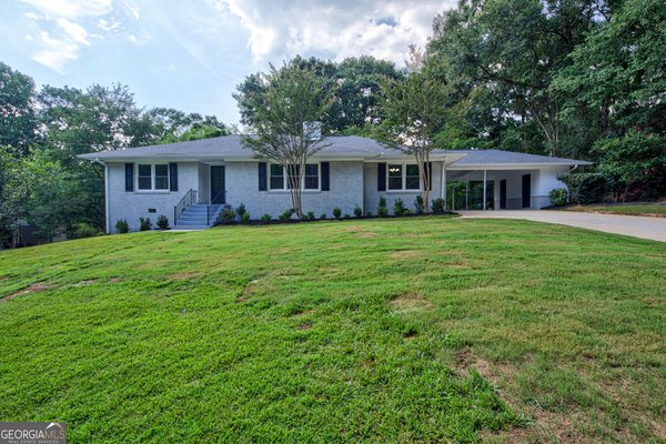 270 Pine Valley Drive, Athens