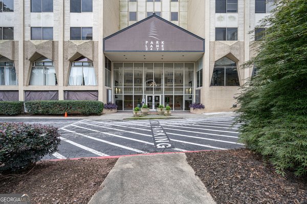 2479 Peachtree Road Atlanta