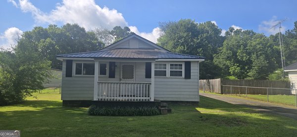 157 Harrell Street, Trion