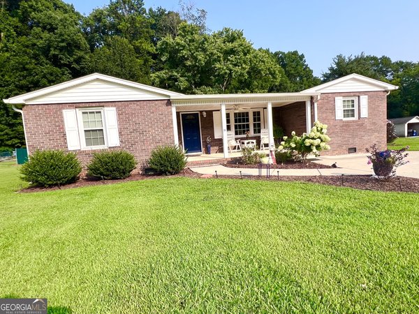 1517 Cave Spring Road Rome