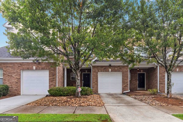 3925 Princeton Lakes Pass, Atlanta
