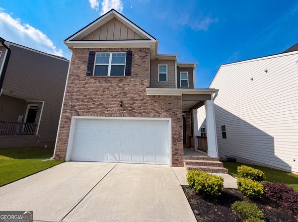 96 Silver Birch Pass Newnan