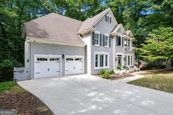 1053 Longwood Drive Woodstock