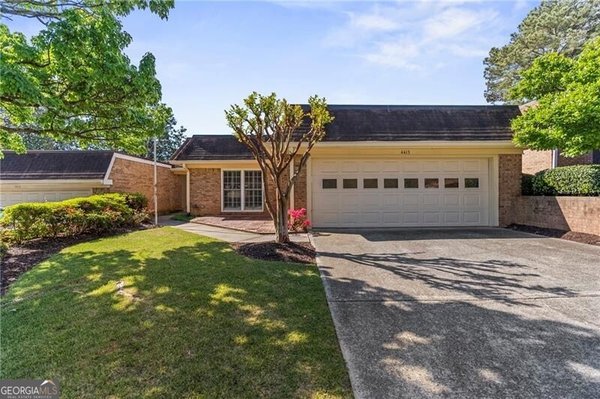 4413 Village Oaks Ridge Atlanta