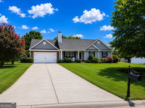 1512 Cardinal Lane, Winder