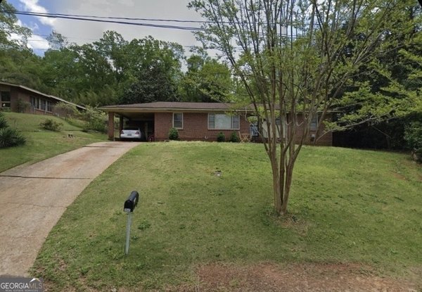 3942 Commander Drive Columbus