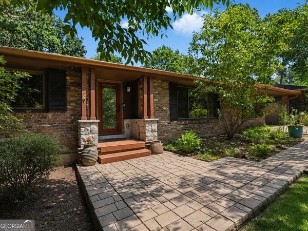 1275 Blueberry Trail Decatur