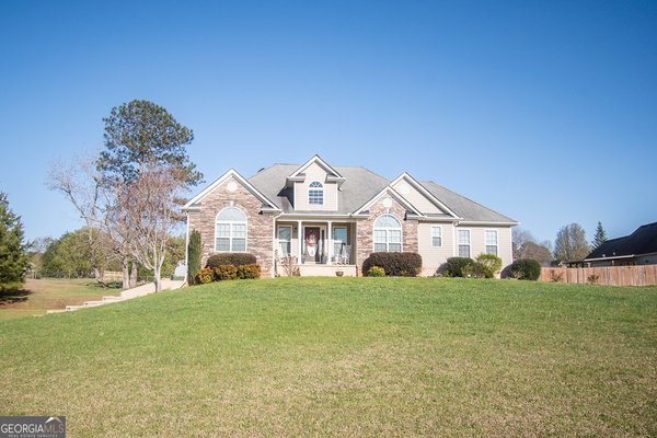 109 Laketrail Drive, Griffin