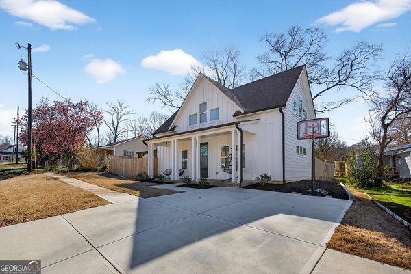 201 Marshall Avenue, Hogansville