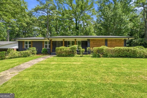 2682 Westchester Drive, East Point