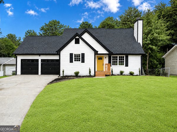 1992 Red Rose Lane Loganville