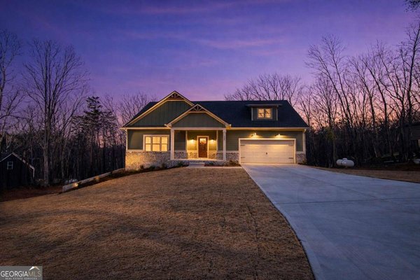 386 Mulberry Circle, Jasper