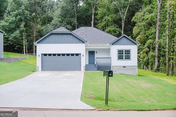 35 Guthrie Boulevard, Stockbridge