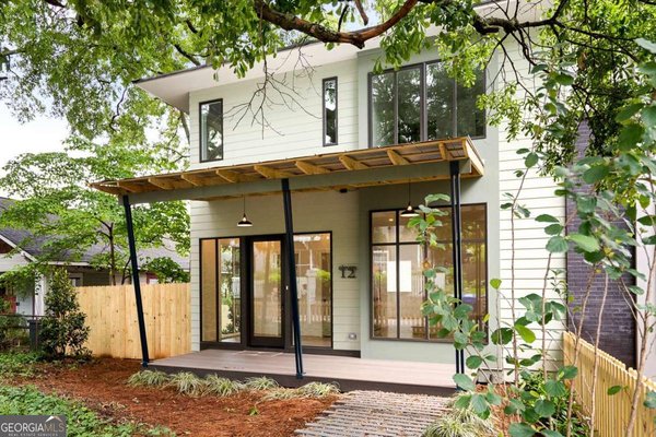 1112 Kirkwood Avenue, Atlanta