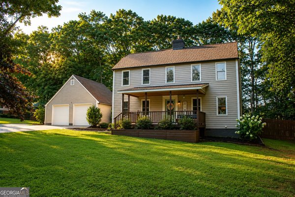 425 Pecan Circle, Forsyth