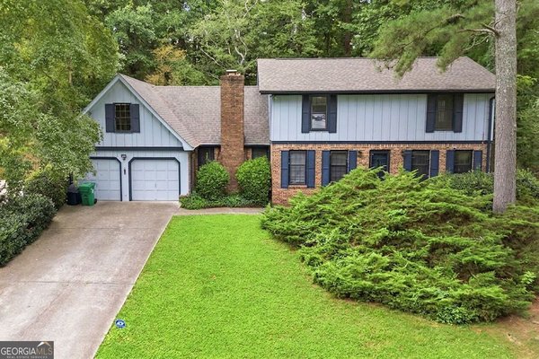 5270 Peachtree Road, Atlanta
