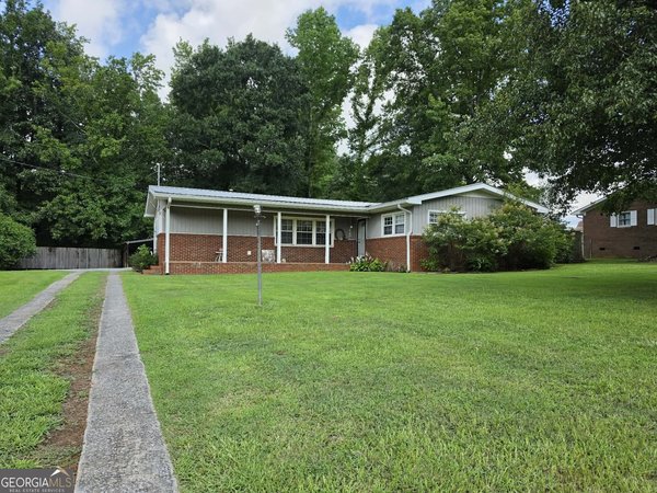 534 Maple Drive, Summerville