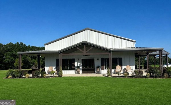318 Cass Burnham Road Eastman