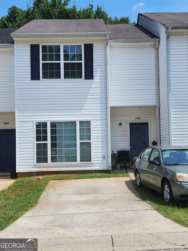 1705 Carrington, Griffin