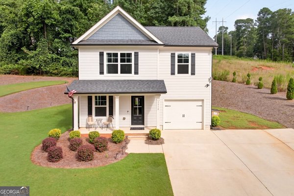 main picture of 1310 Timber Lake Trail, Cumming
