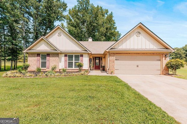 296 Highlands Drive, Winterville