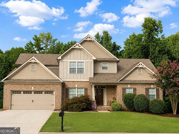 main picture of 641 Jefferson Boulevard, Jefferson