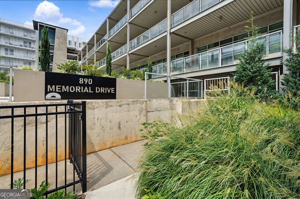 890 Memorial Drive, Atlanta