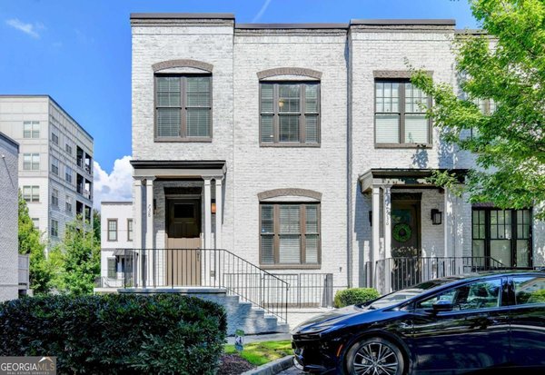 738 Taylor Court, Atlanta