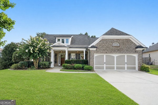 210 Misty Grove Drive, Loganville