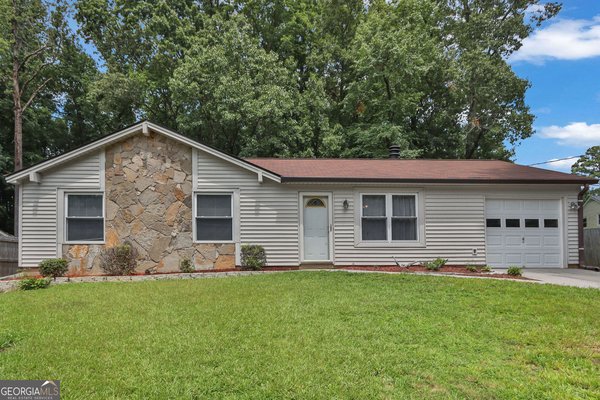 2425 Rhoanoke Drive Duluth