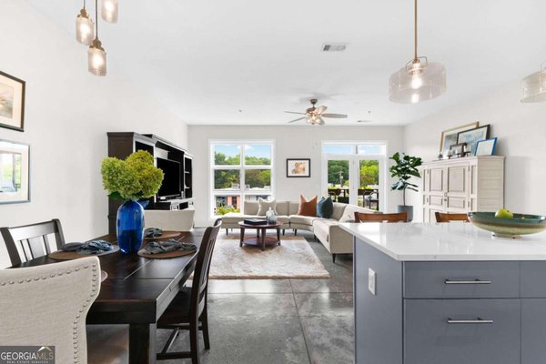 560 Dutch Valley Road, Atlanta