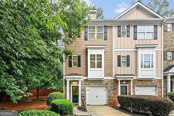 3034 Lauren Parc Road, Decatur